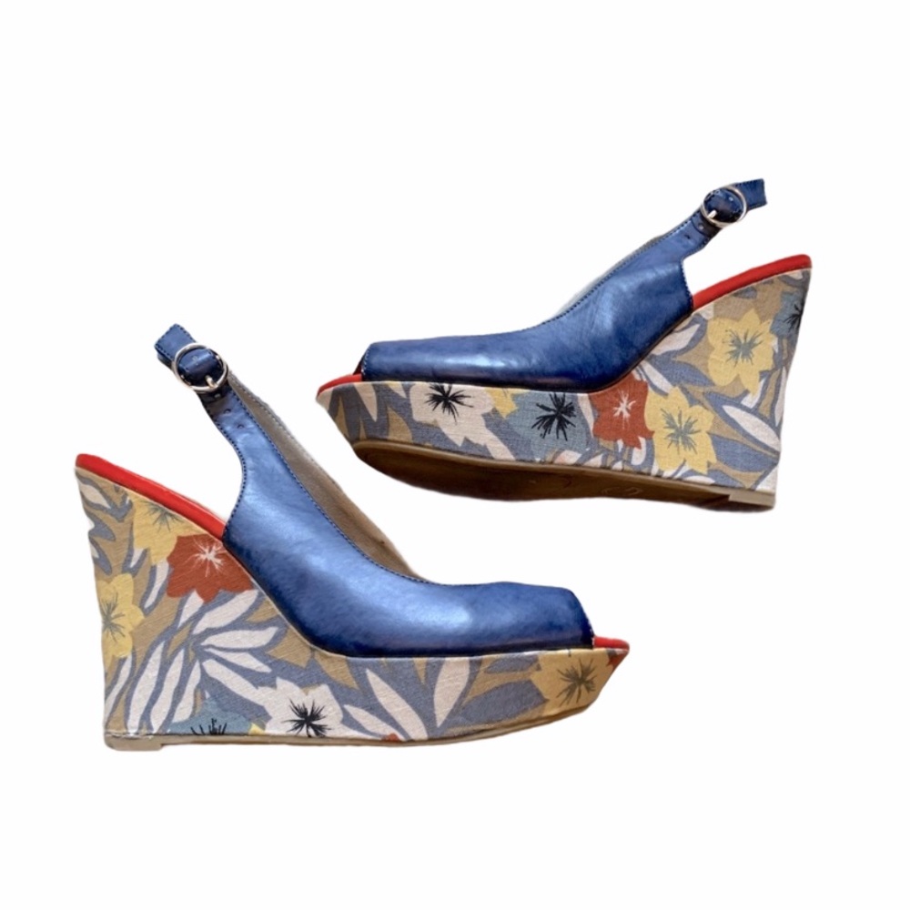 Guess Spring Heels